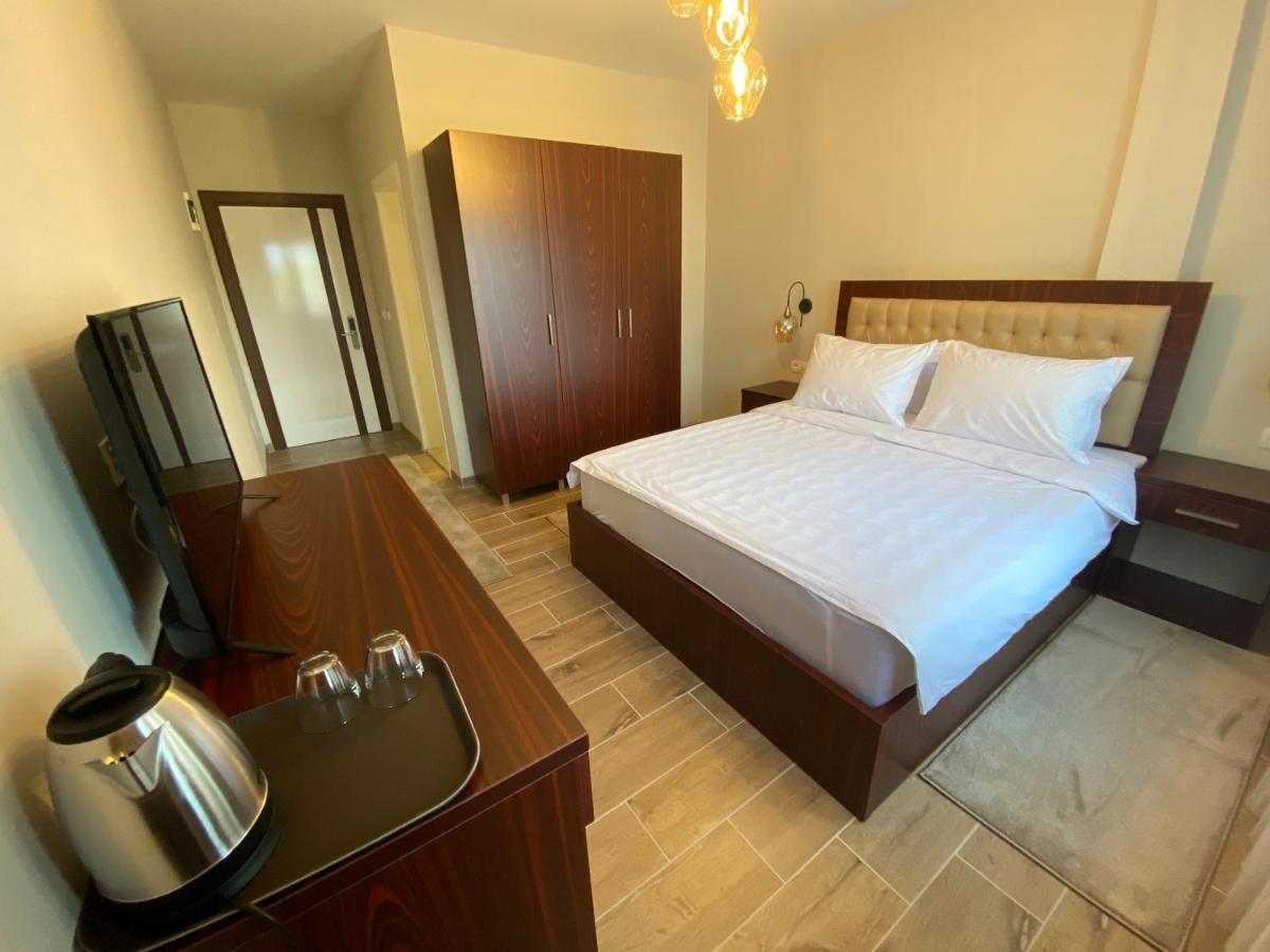Hotel Kolonja'S Debar Bagian luar foto
