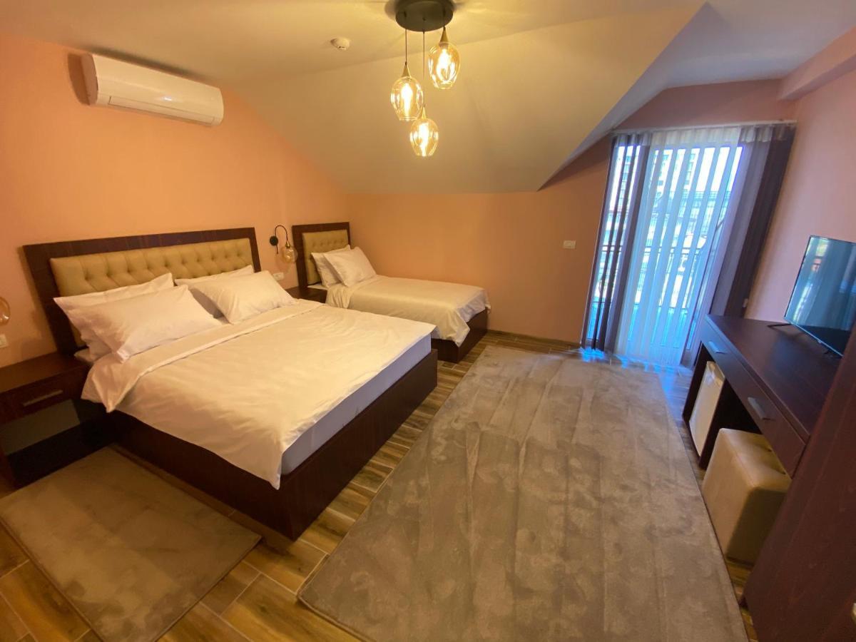 Hotel Kolonja'S Debar Bagian luar foto