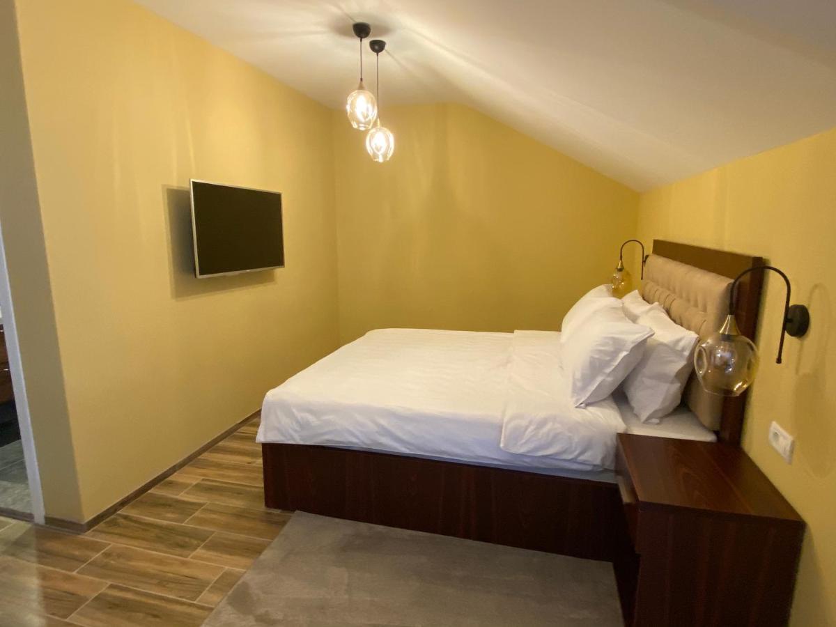 Hotel Kolonja'S Debar Bagian luar foto